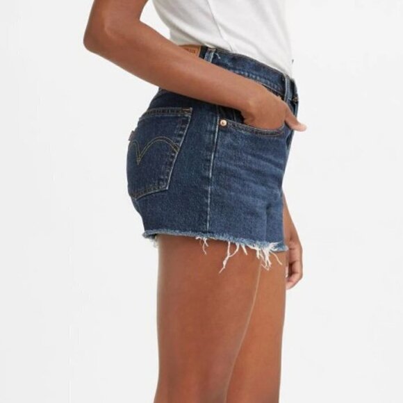 Unworn Sample - Levi's 501 Original Shorts in Salsa T3 Shaker - Picture 5 of 16